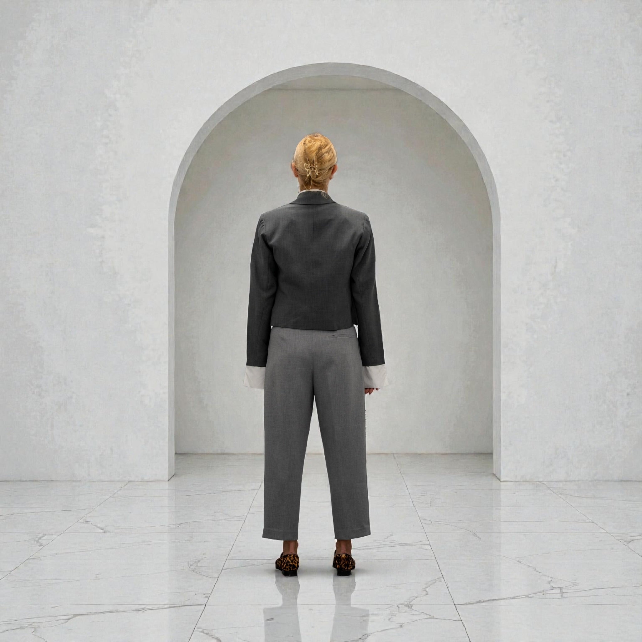 Avenue Grey Blazer
